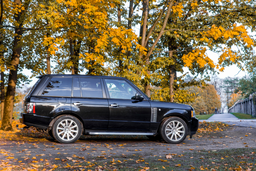 Replacing Keys for Popular Car Brands Range Rover, Land Rover, and Vauxhall