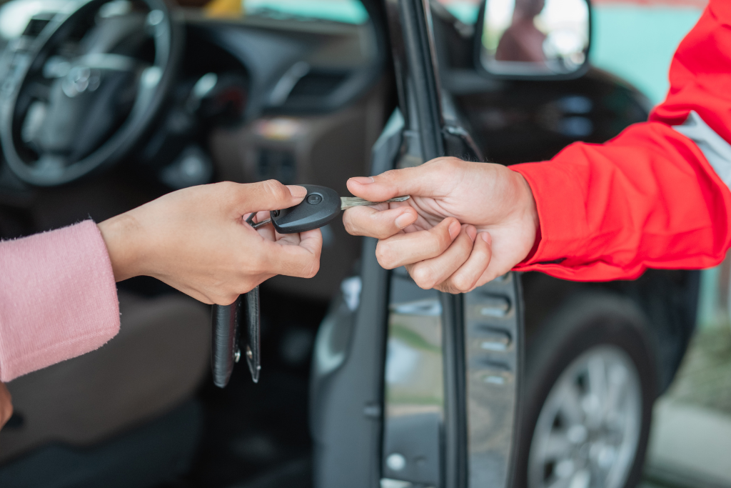 How Do You Get a Replacement Car Key: A Complete Guide